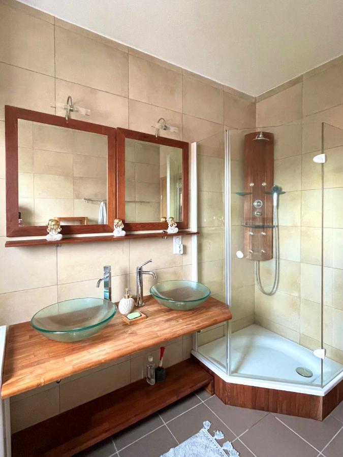 Appartement Mb - Logement 3 Chambres - Драге Екстер'єр фото